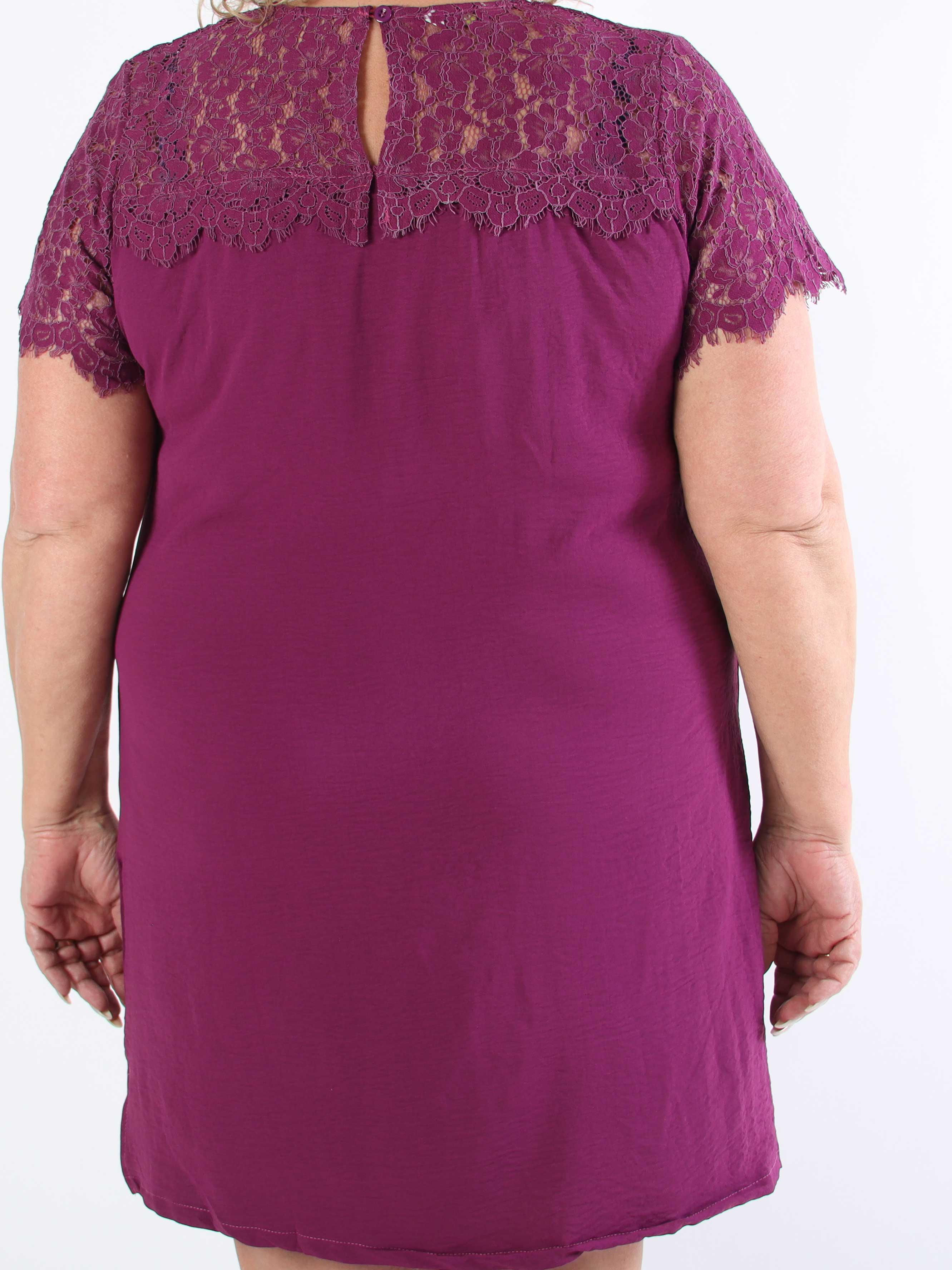 Tatjana - Söt tunikaklänning med spetstopp